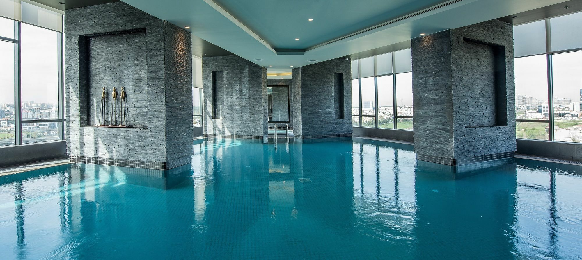Centro Westside By Rotana מלון