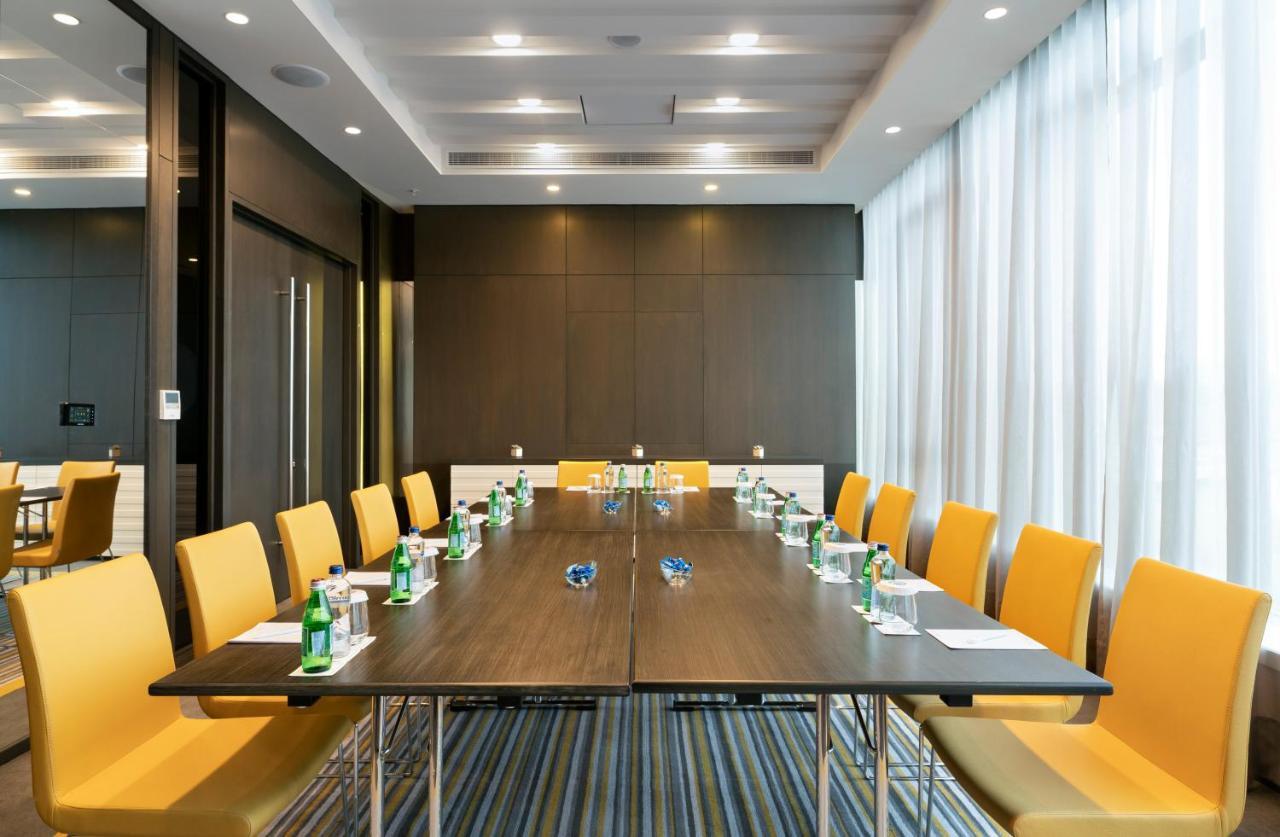 Centro Westside By Rotana 4* Стамбул